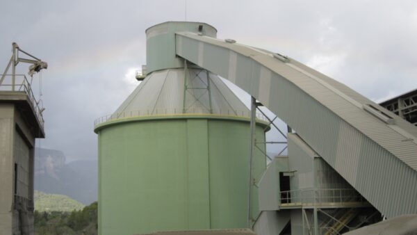 Clinker silo project in a factory in Baleares Islands, CEMEX