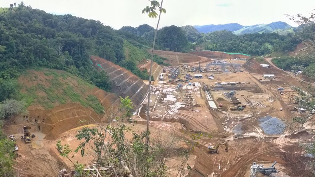 Cement grinding in Maceo (Colombia), 170 T/h. CEMEX